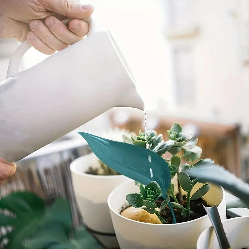 Leaf-Shaped Watering Funnel