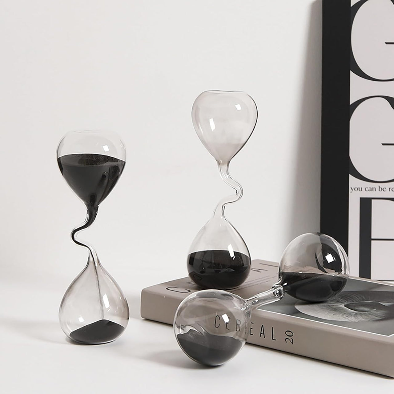 Minimalist Curve Hourglass